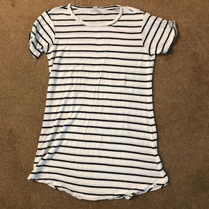 Simple, Eden t-shirt ‘dress’